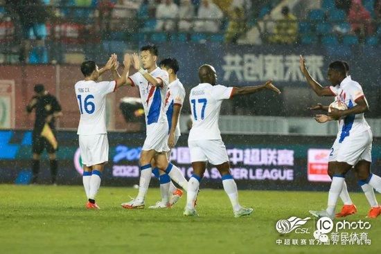 国产午夜亚洲精品第一区