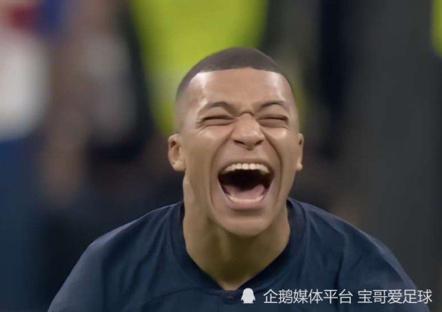在练歌房里放纵